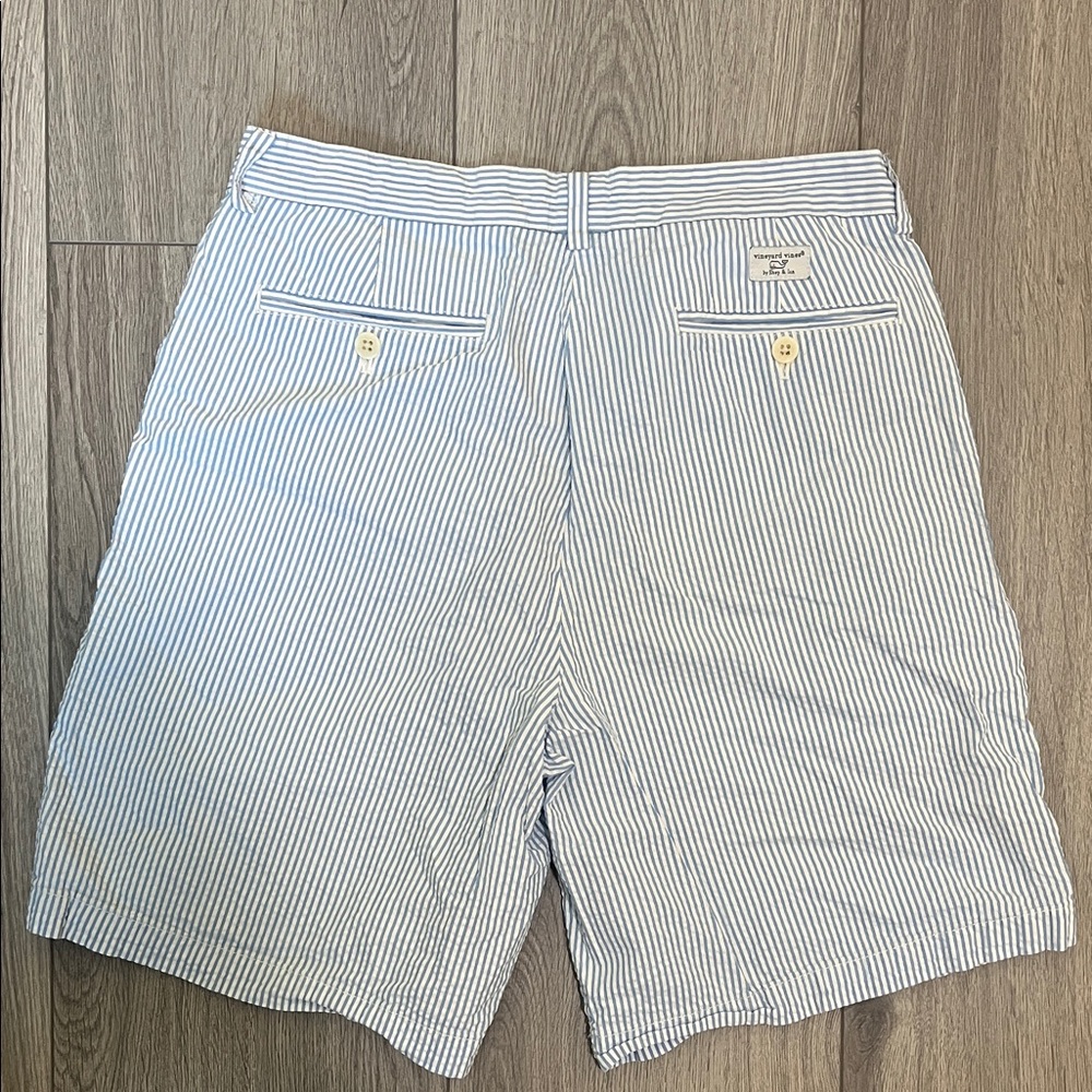 Vineyard Vines Seersucker Club Shorts (White/Blue)